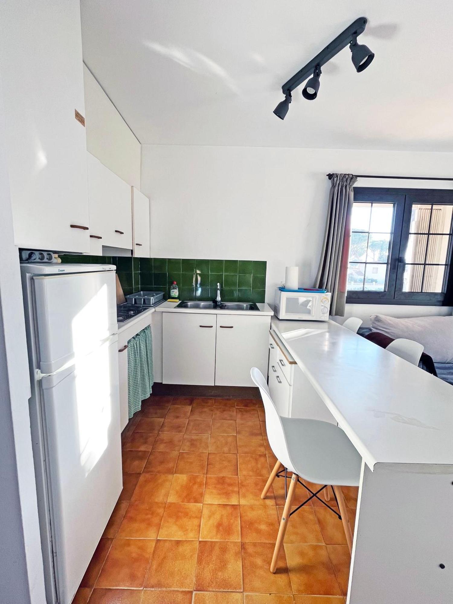 Apartamento En La Escala Con Piscina Y Parking L'Escala Exterior foto
