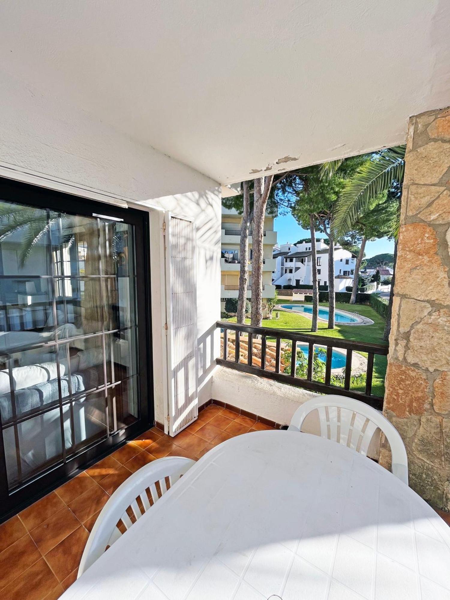 Apartamento En La Escala Con Piscina Y Parking L'Escala Exterior foto